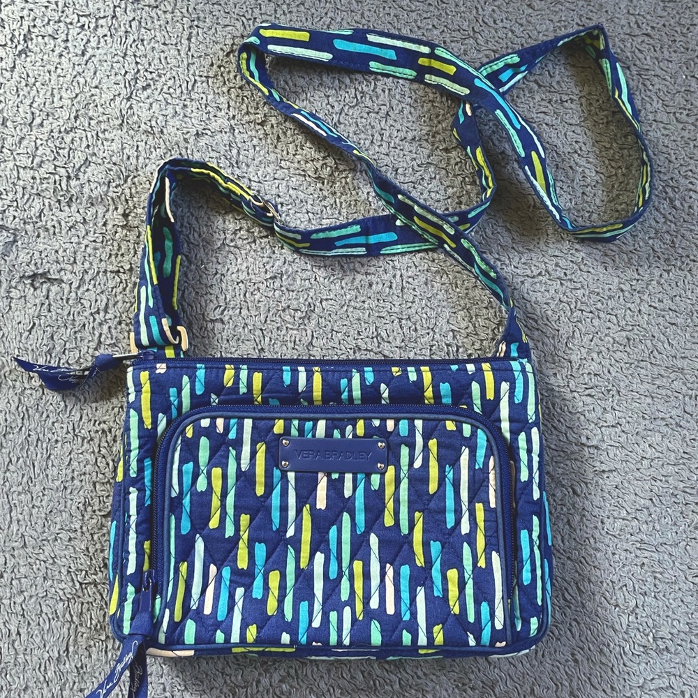 Vera Bradley Crossbody Bag - RETIRED Katalina Showers pattern